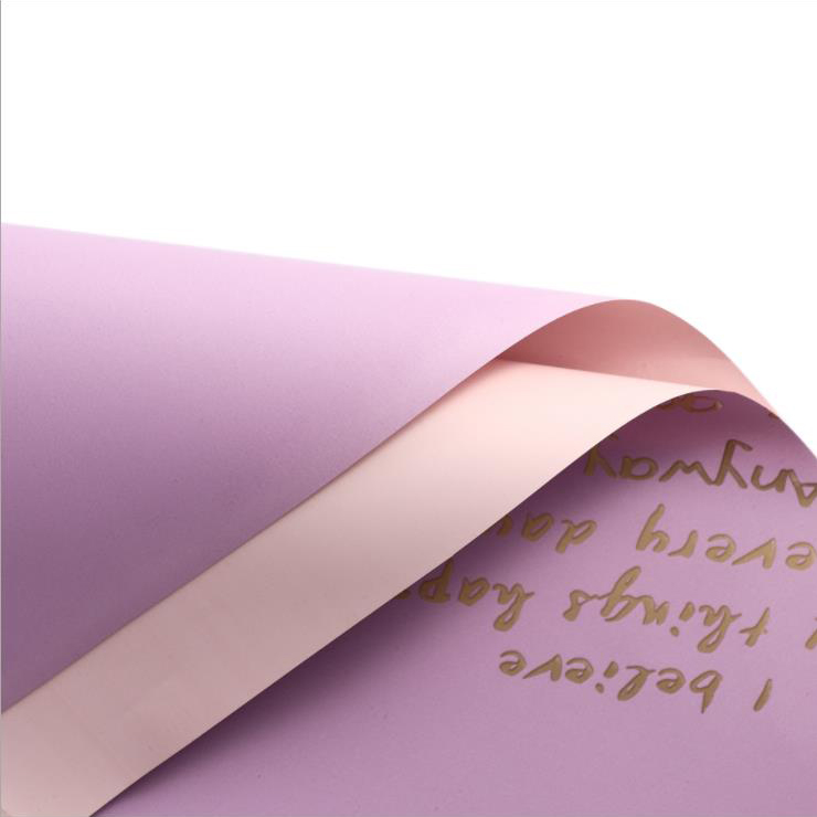 Papel de regalo de flores de piel de vaca con decoración inglesa cosida en oro de una cara MYHC-26