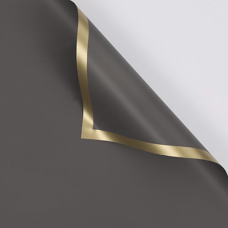 Papel de regalo de flores con película nacarada sólida con borde dorado MYHC-27