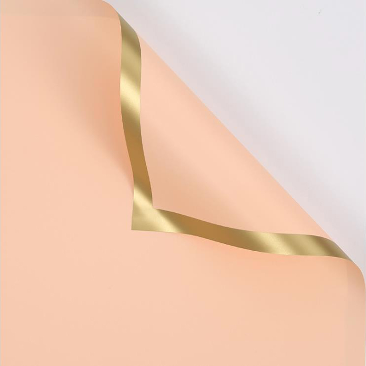 Papel de regalo de flores con película nacarada sólida con borde dorado MYHC-27