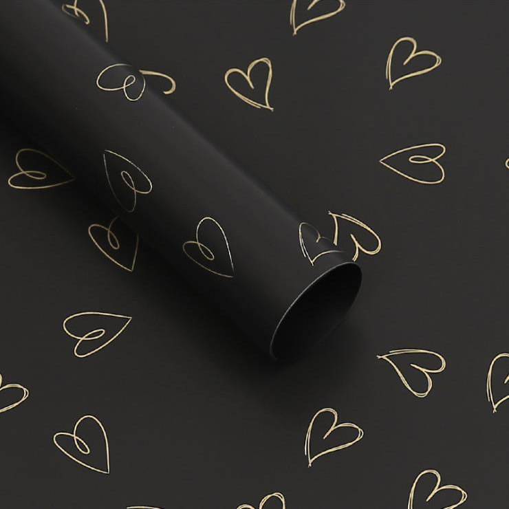 Papel de regalo MYHC-28 Flores de piel de vaca monocromáticas con dibujo lineal en forma de corazón