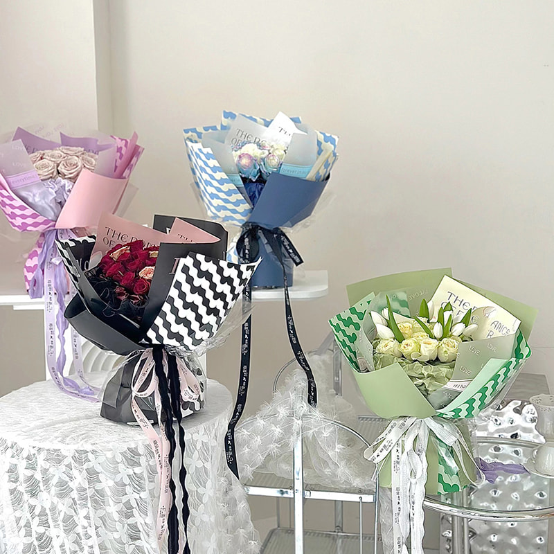 Papel de regalo de flores impermeable con patrón ondulado MYHC-35 BOPP