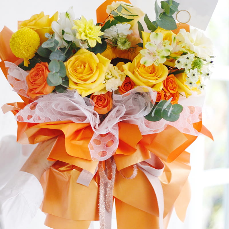 Papel de regalo BOPP con flores de color sólido dorado fantasía MYHC-36