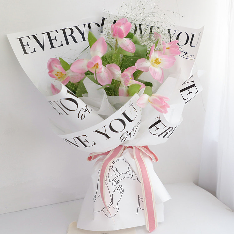 Papel de regalo de flores de algodón monocromático con patrón de abrazo de Jane Eyre MYHC-40