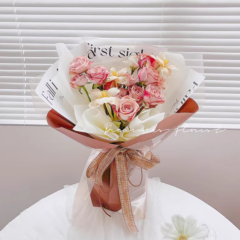 MYHC-53 Amor a primera vista de una cara Decoración en inglés Papel de regalo de flores de plástico