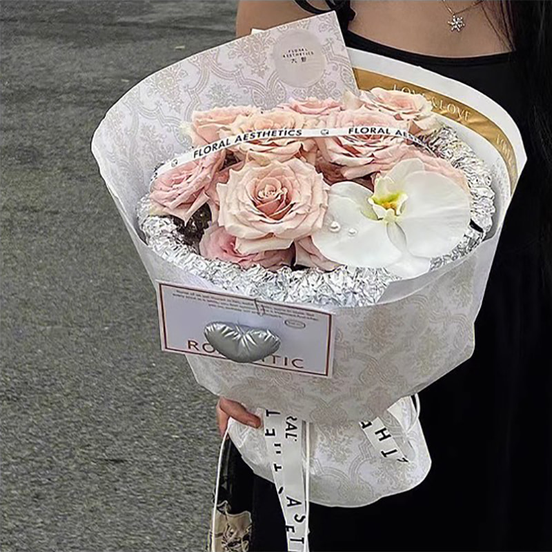 Papel de regalo de flores de algodón monocromático con estampado en relieve MYHC-56