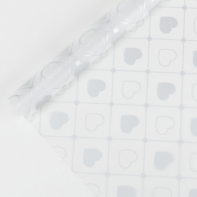Película de embalaje de flores transparente con patrón de cuadros de amor monocromático MYHC-60