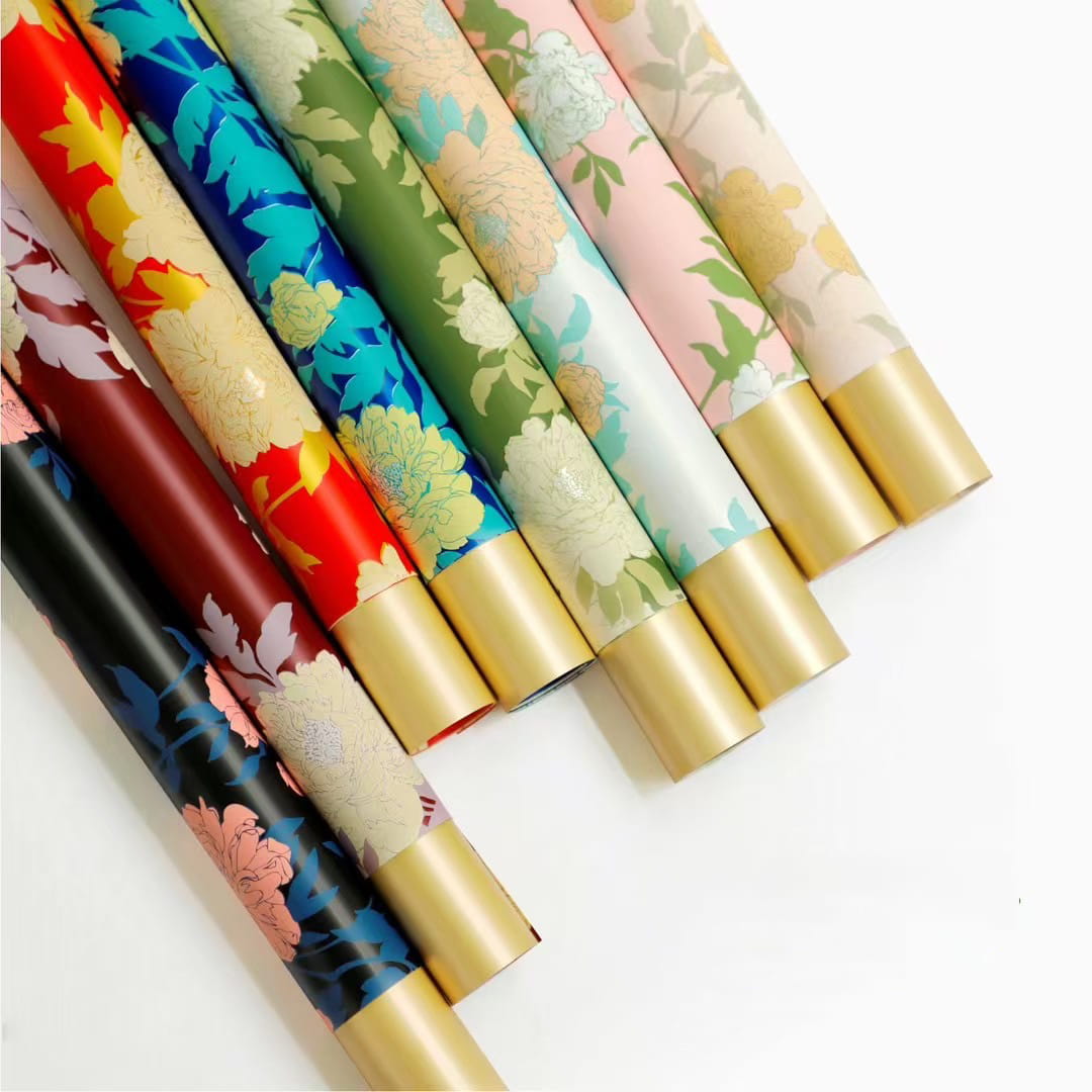 MYHC-78 Papel de regalo de flores con película nacarada y patrón de peonía de estilo chino con borde dorado