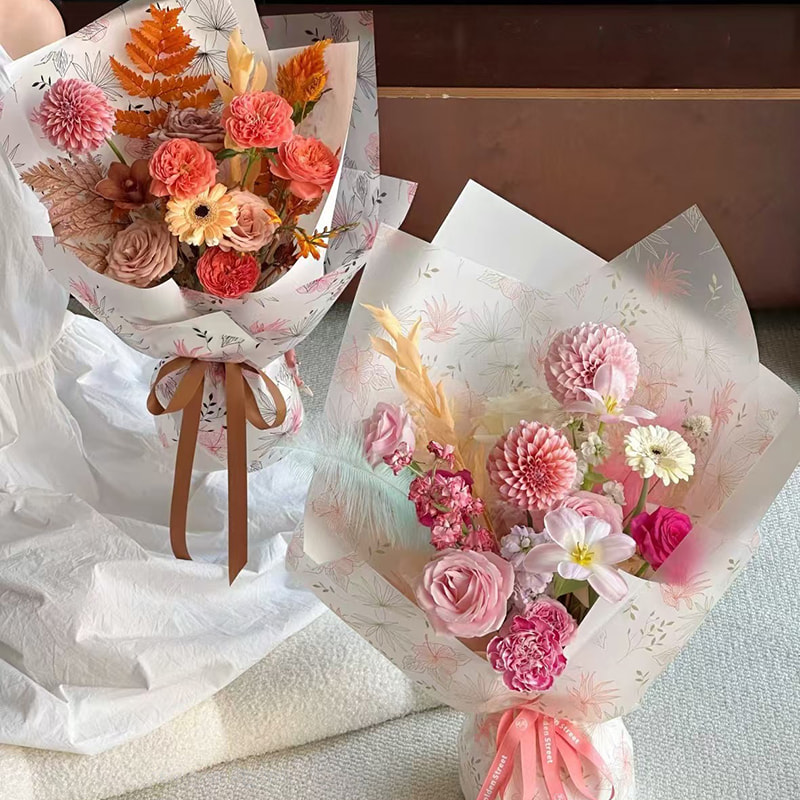 Papel de regalo de flores de película transparente de líneas de plantas simples MYHC-80