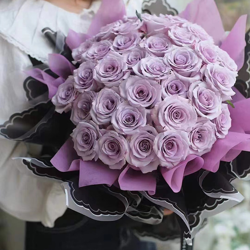 Papel de regalo de flores con película de gelatina de pétalos