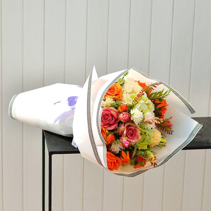 Papel de regalo de flores mate de encaje