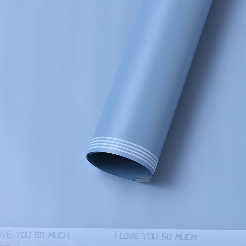 Papel de regalo de flores de laminación mate de relieve impermeable de plástico