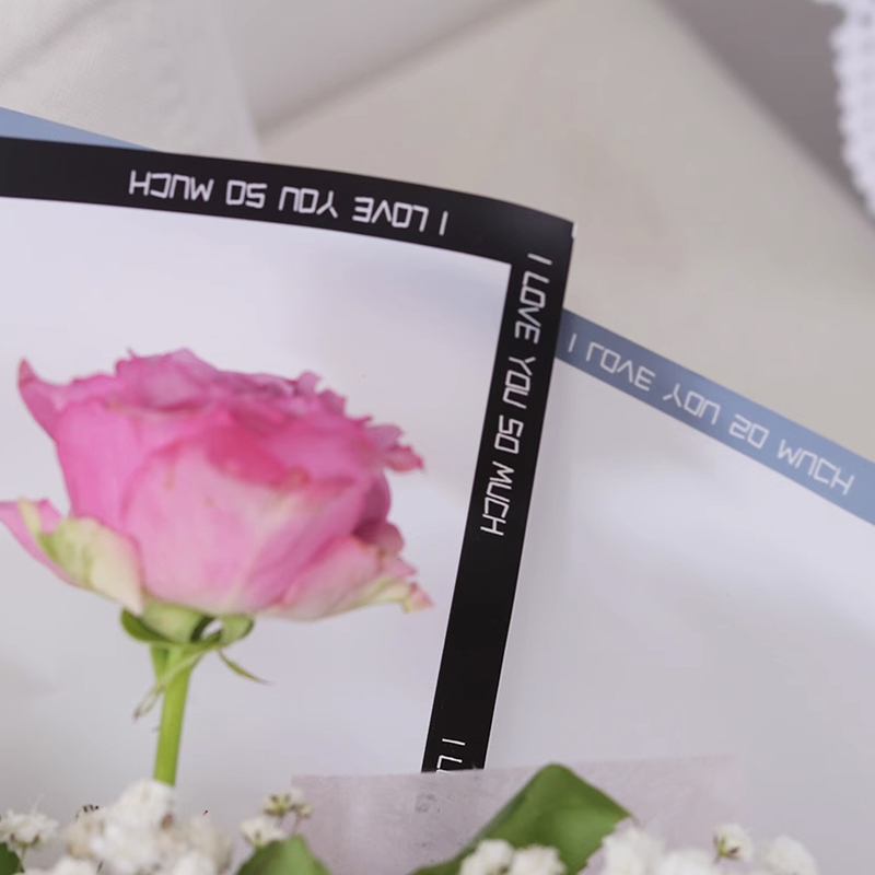 Papel de regalo de flores de laminación mate de relieve impermeable de plástico