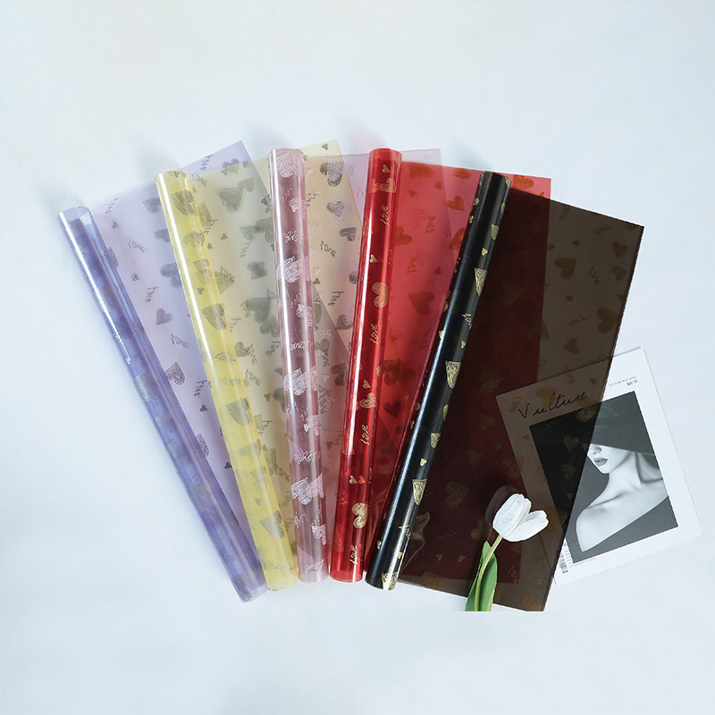 La prenda impermeable floral del papel de empaquetado del diseño de la impresión del amor espesó el solo lado cubierto