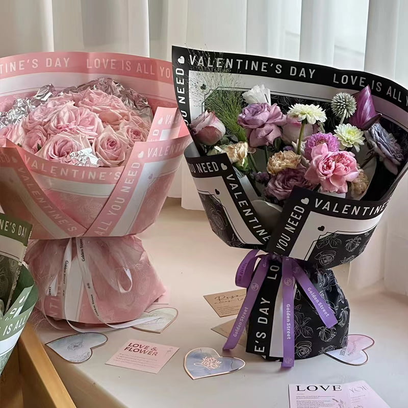 Papel de regalo de flores con patrón de rosas