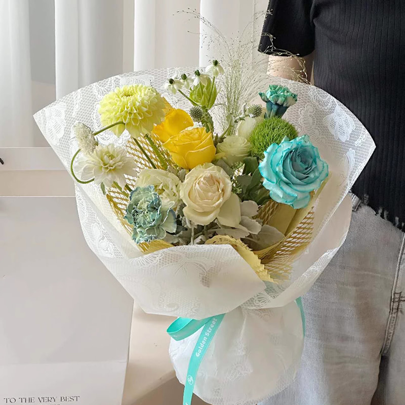 Papel de regalo de flores Nuosha en varios patrones y estilos.