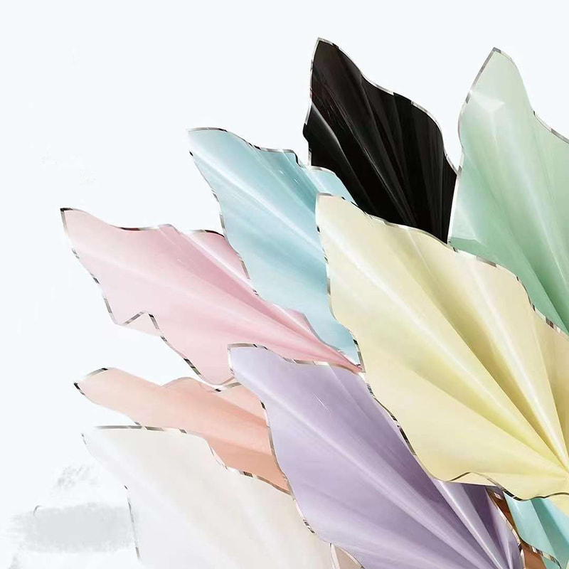 Papel de regalo de flores con película brillante al agua de iones de plata