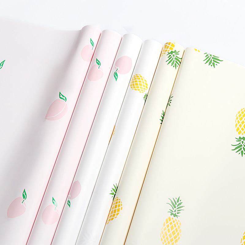 Papel de regalo de ramo con patrón de frutas simple