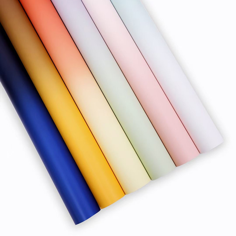 Papel de regalo de ramo de flores degradado premium